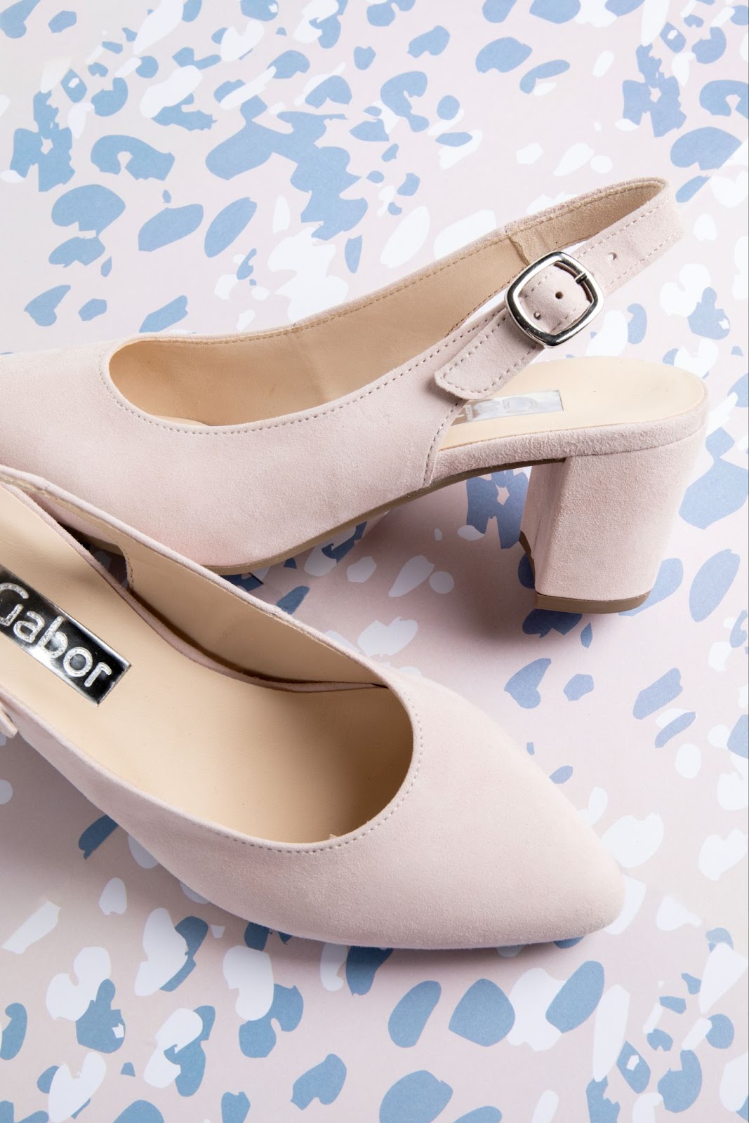 Walk In Robe Heels How to Walk In Heels β A Complete Guide | Gabor Blog