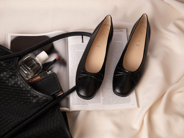 Trending now: Monochrome outfits for autumn
