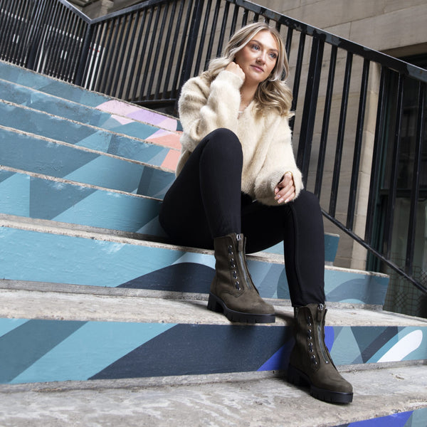 How to Wear Biker Boots: A Style Guide