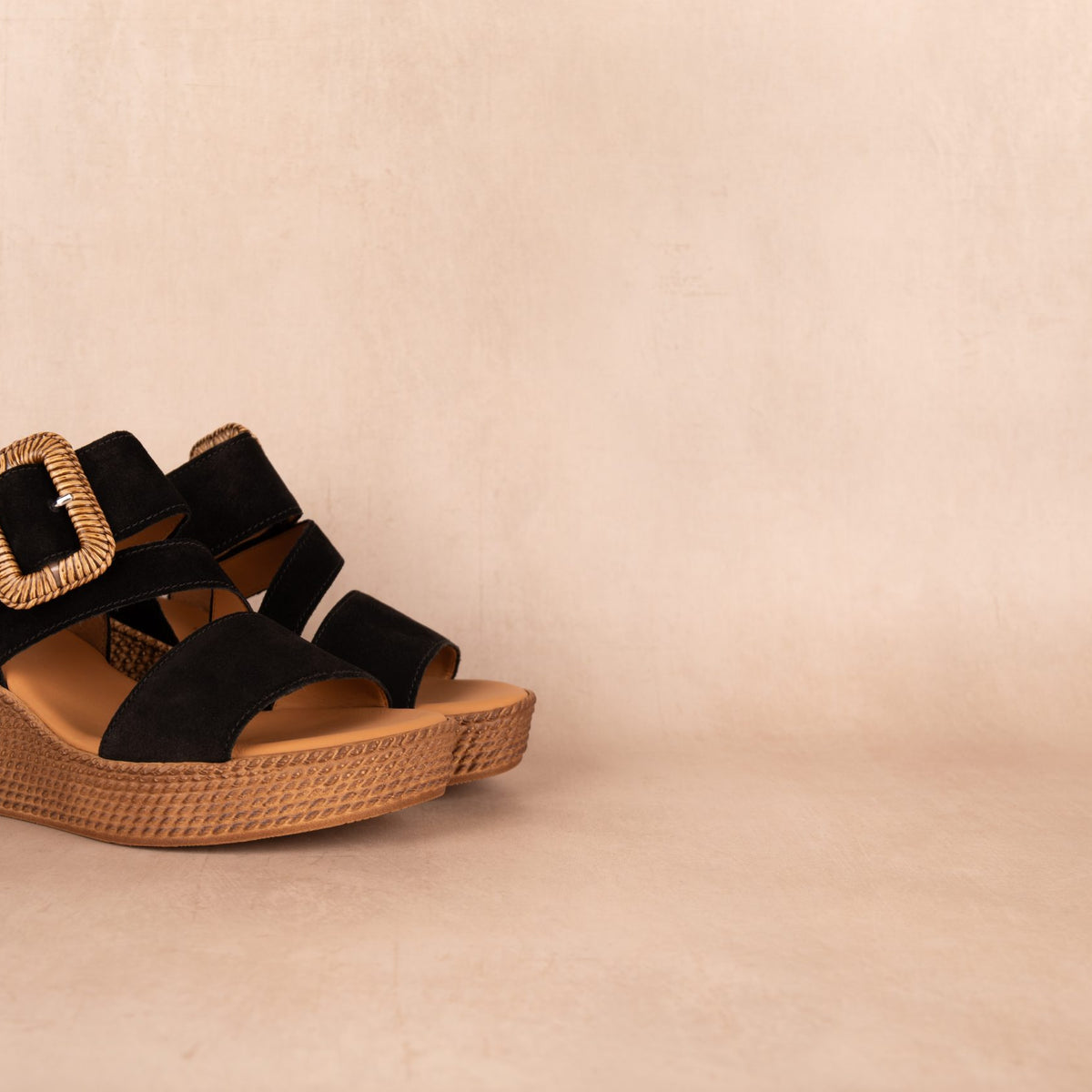 Easy On, Easy Off: The Best Riptape Sandals this Season