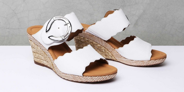 how to wear wedge sandals