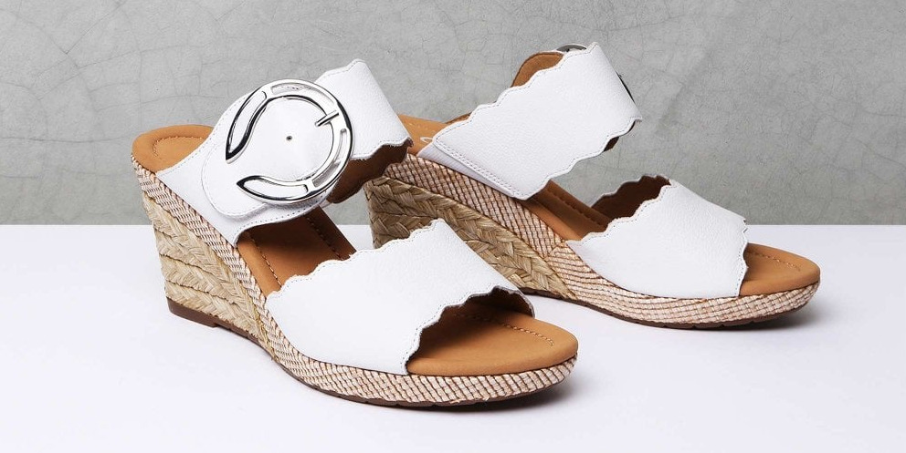 how to wear wedge sandals