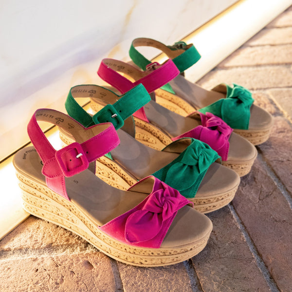 How To Wear Sandals: A Style Guide