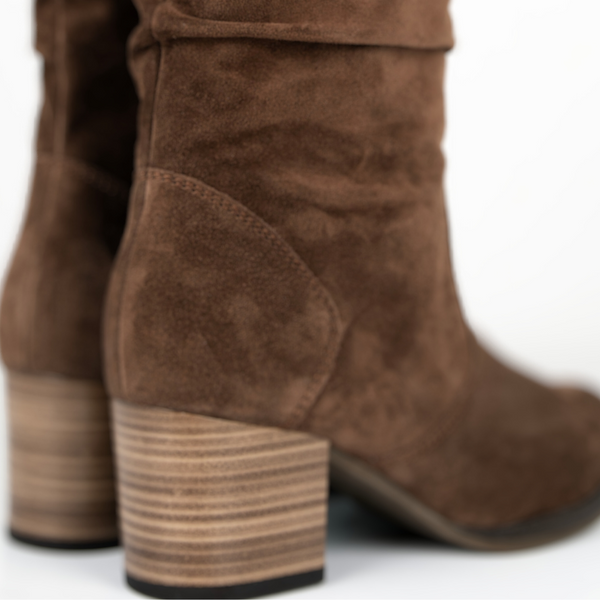 A guide to calf boots: the best winter essential
