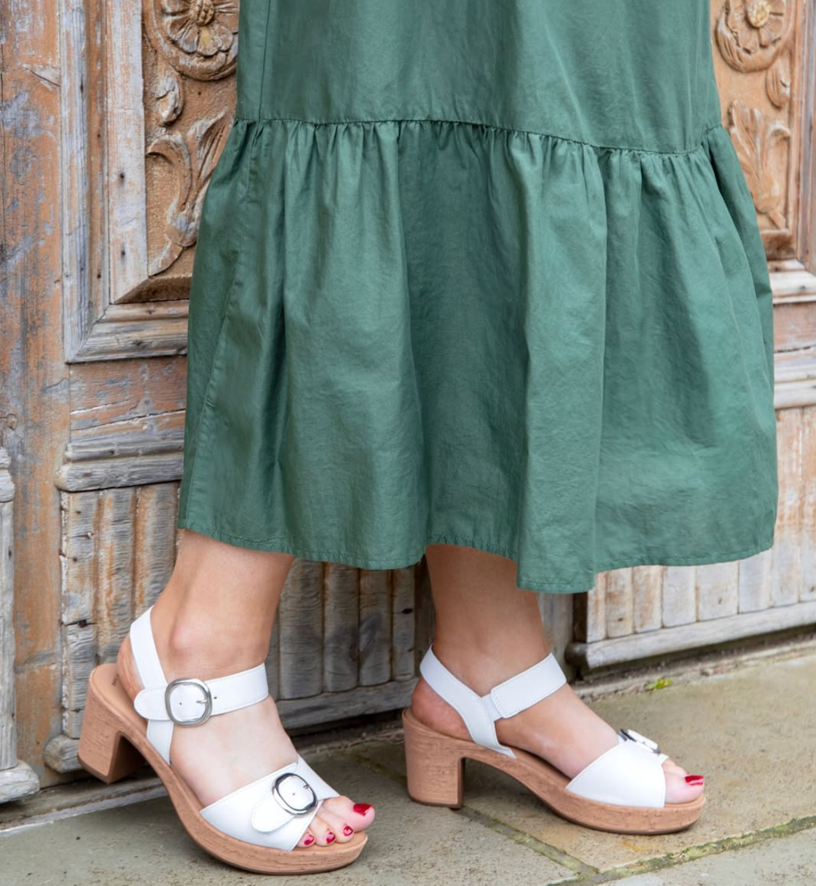 The Best Shoes to Wear to a Summer Wedding: The Ultimate Comfort &amp; Style Guide