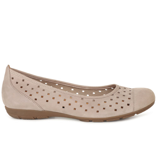 Ruffle Womens Punched Detail Casual Shoes