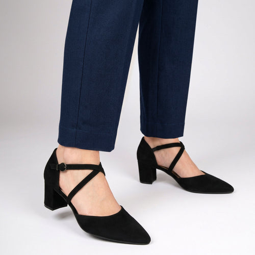 Gisele Womens Open Court Shoes