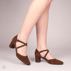 Gisele Womens Open Court Shoes
