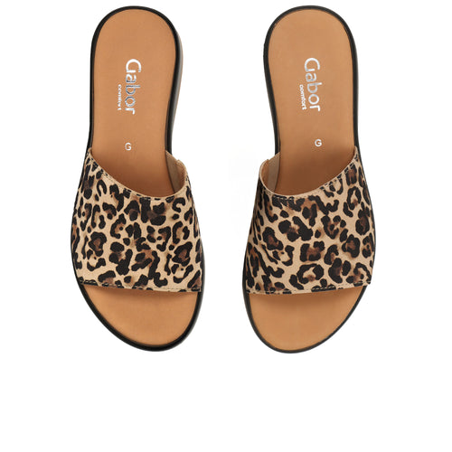Oakwood Womens Sandals