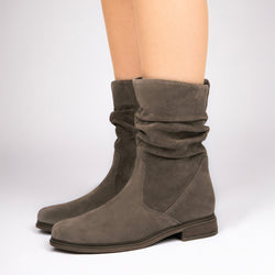 Hodie Womens Calf Length Boots