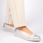 Petunia Womens Accent Low Heeled Pumps